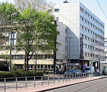 Luxor Hotel Frankfurt am Main Exterior photo